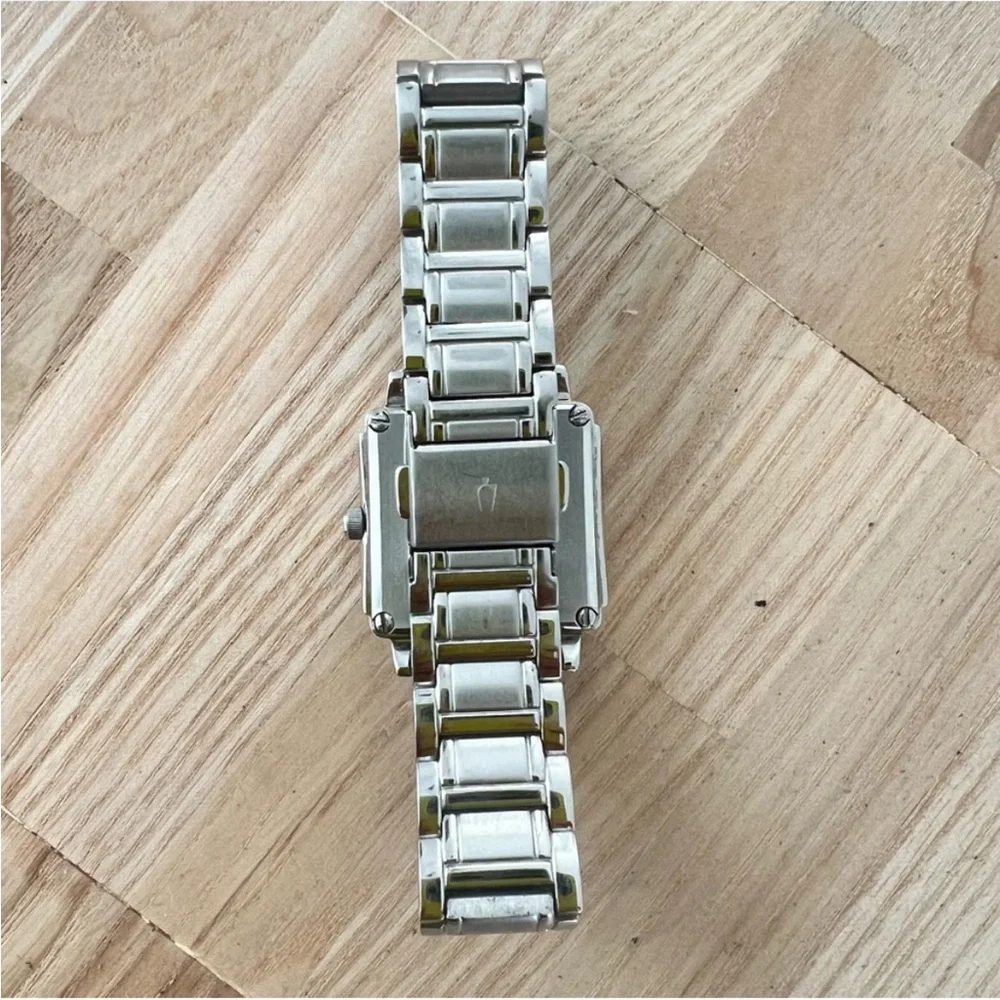 Bulova ladies square diamond dress watch NEW BATTERY